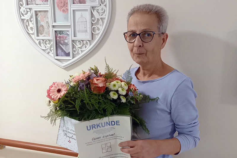 Gratulation zu 30 Jahren in der Pflege