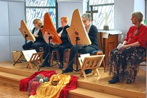 lina-oberb&auml;umer-haus_Veeh-Harfenklänge und Märchen